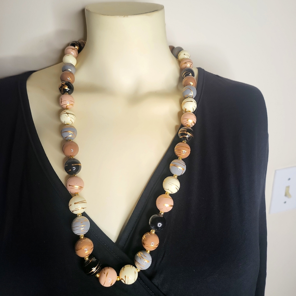 Vintag beaded tan grey black gold drizzle accented necklace 30”
